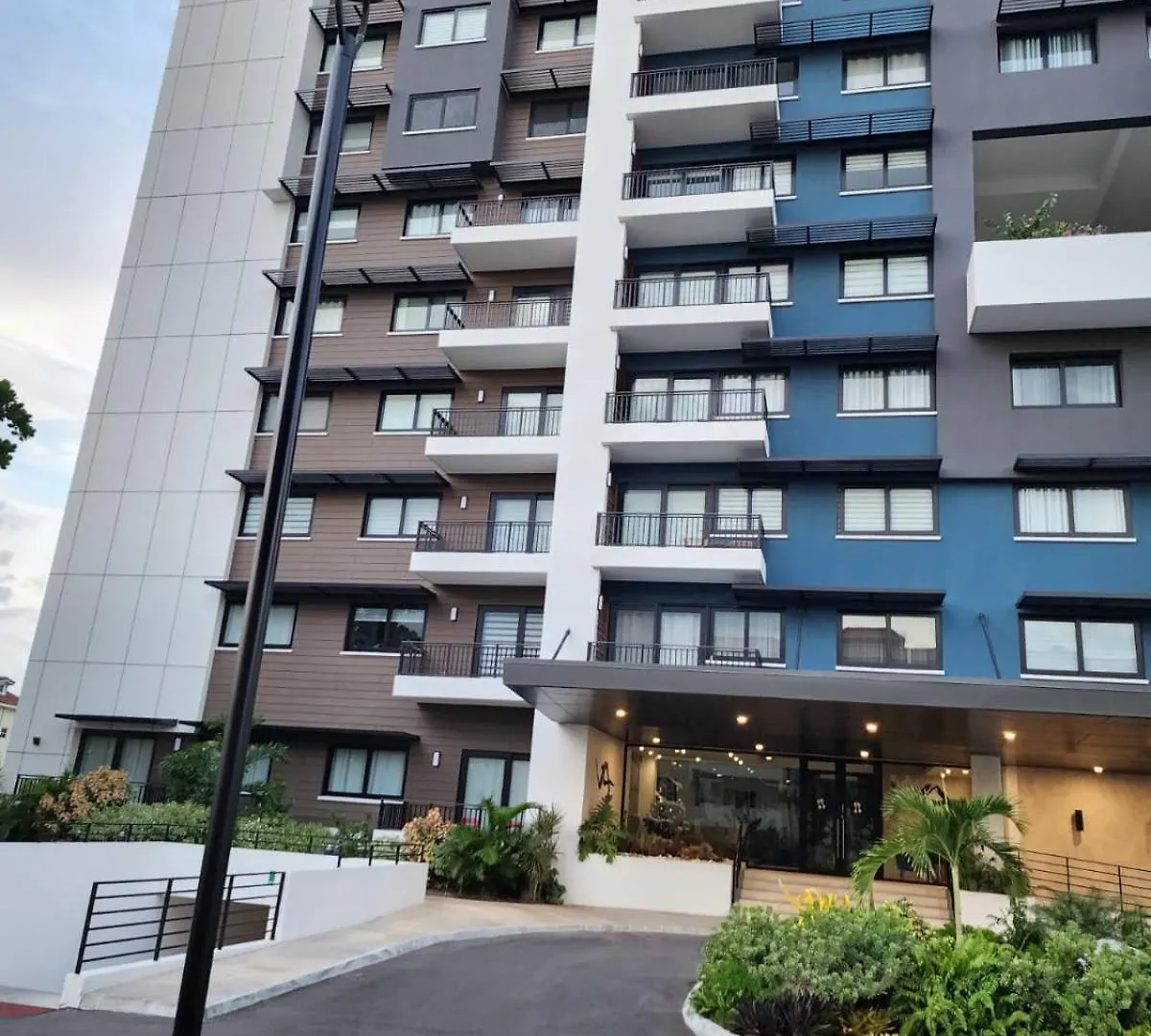 Paradise Haven At Via Kingston 0*,