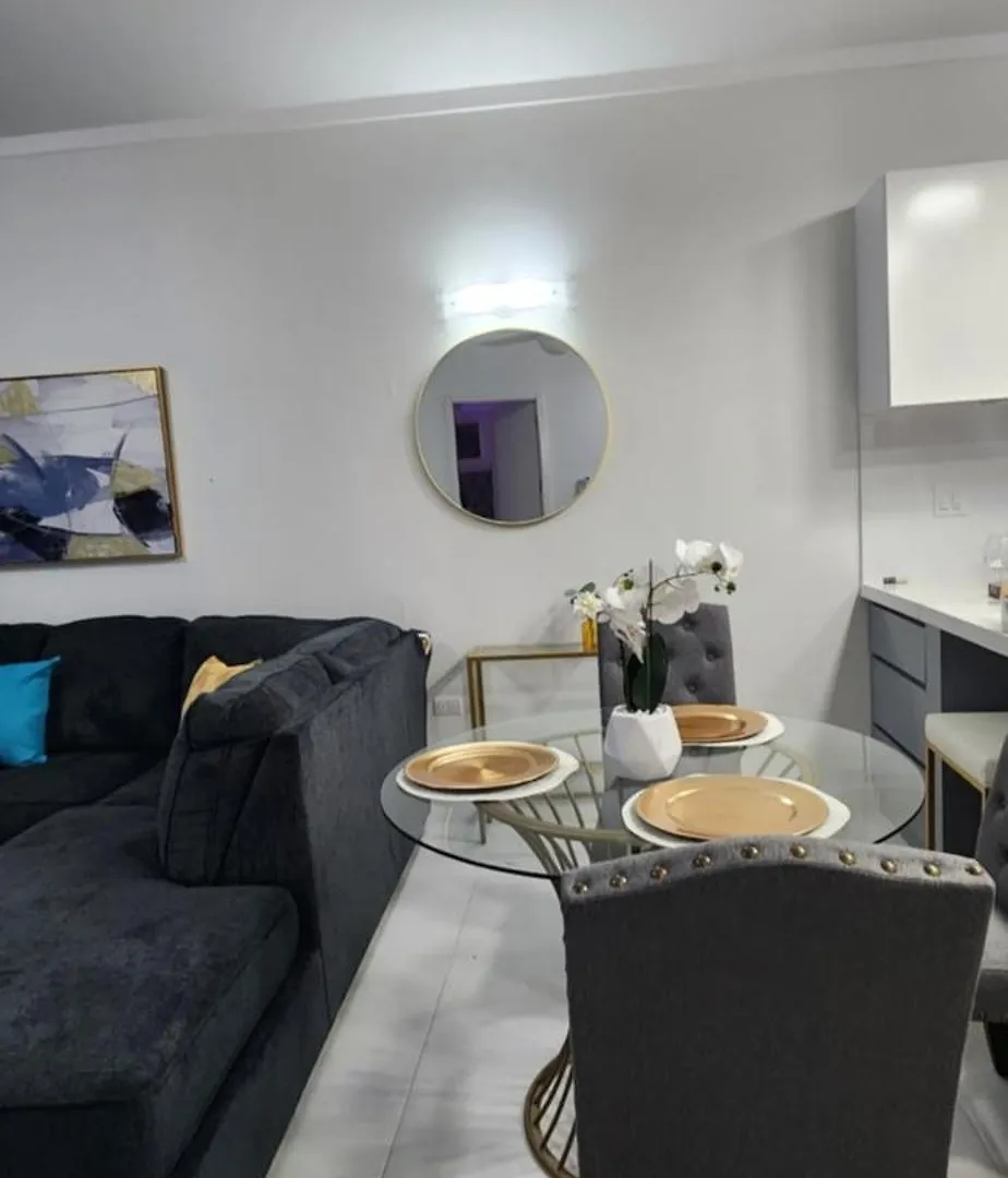 Apartment Paradise Haven At Via Kingston